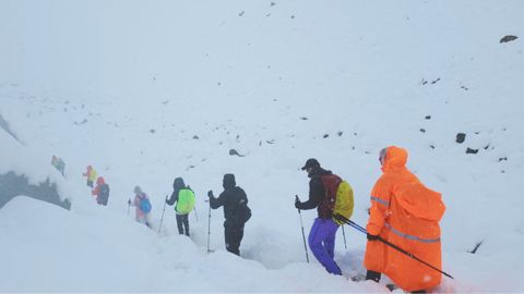 M�s de 200 senderistas, atrapados en el Everest tras una tormenta de nieve