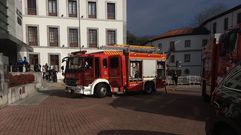 Cami�n de bomberos en el Hotel Las Caldas