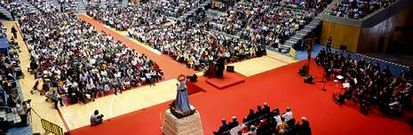 M�s de seis j�venes reciben la invitaci�n a formar parte de la evangelizaci�n de Asia.