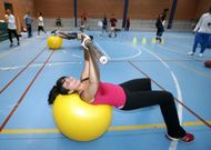 <span lang= es-es >Formaci�n profesional</span>. Los problemas de humedad son especialmente intensos en el gimnasio azul, en la imagen, en el que se forman futuros t�cnicos superiores en actividades f�sico-deportivas. 
