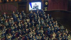 Los diputados italianos dedicaron una larga ovacin a Zelenski.