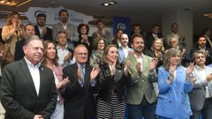 La secretaria general del PP, Cuca Gamarra (c), clausura junto al candidato del PP a la Presidencia del Principado de Asturias, Diego Canga (3i), el acto de presentaci�n de los 78 candidatos municipales de Asturias