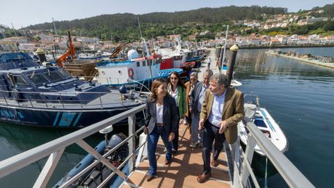 La Conselleira de Mar, Marta Villaverde, anunci� la inversi�n de la Xunta durante una visita a la d�rsena de Muros. 