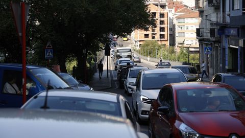 El acceso a trav�s de la calle Marcelo Mac�as est� m�s saturado que nunca