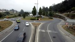 El incidente se produjo en la rotonda que da acceso a O Milladoiro desde Santiago a trav�s de la SC-20