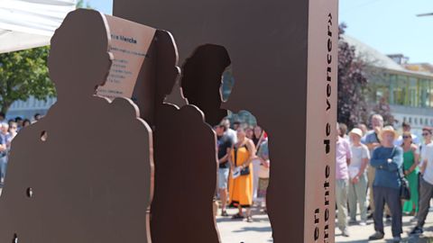 <span lang= gl >Ou monumento en san Valent&iacute;n en memoria de Moncho Reboiras.</span>