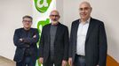 Daniel Ferreiro Otero, actual director general de Aira, Xos� Manuel L�pez Tellado, presidente, y C�ndido Cancelo Cabanas, nuevo director general de la cooperativa