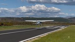 La pista del aer�dromo, antes de tierra, fue asfaltada el pasado a�o