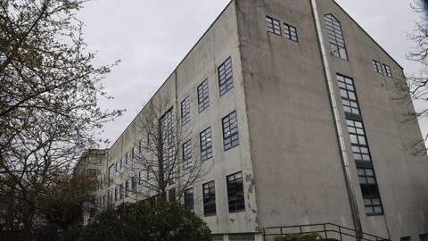 Humedades en el CEIP Wenceslao Fern�ndez Fl�rez