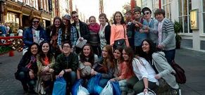 Alumnado de bachillerato de Arz�a regres� de un intercambio con familias de Londres