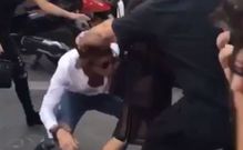 El momento en el que besan el culo de Kim Kardashian