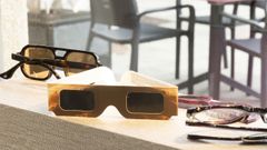 En �pticas hay gafas de sol para poder contemplar con seguridad el eclipse solar del 12 de agosto