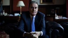 Jos� Mar�a G�mez y D�az-Castroverde, en su despacho del Tribunal Superior de Xustiza de Galicia