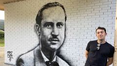 Orde Caos fixo un mural de Florencio Delgado Gurriar�n no Ba�adoiro de Vilamart�n