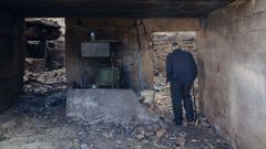 Los vecinos de Cualedro volvieron a recorrer las ruinas de sus casas arrasadas por el fuego