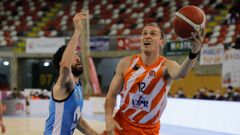 Pecius, en el Basket Coru�a