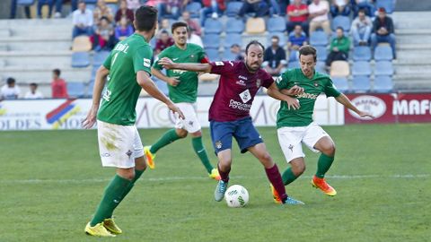 El Pontevedra CF vence al Racing de Ferrol