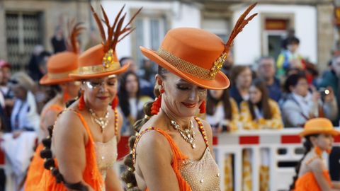 Desfile del s�bado de pi�ata en Celanova