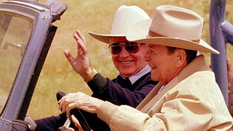 Reagan y Gorbachov, en Santa Brbara en 1992
