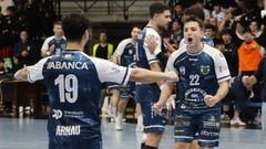 Los cangueses celebraron el triunfo como una liberaci�n; los dos puntos ante un rival directo�le devuelven a la pelea.