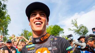 Jorge Prado, tras ganar la carrera en Crawfordsville.