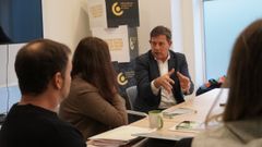 Besteiro reunido con representantes del Colexio Oficial de Traballo Social de Galicia