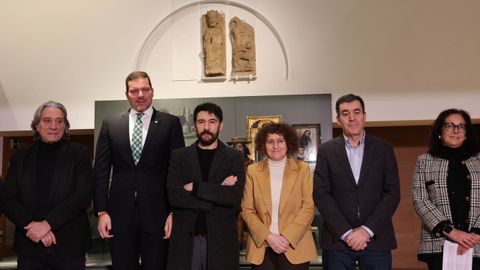 Presentaci�n de las estatuas de Carboeiro devueltas
