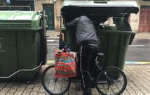 Esta imagen se sigue repitiendo en las calles de Vigo desde que empez� la crisis econ�mica. 