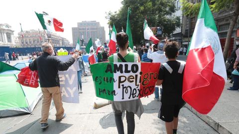 Protesta contra L�pez Obrador en Ciudad de M�xico