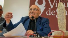 El mes pasado, Elixio Rivas recibi el premio Pedra Alta del Museo da Limia