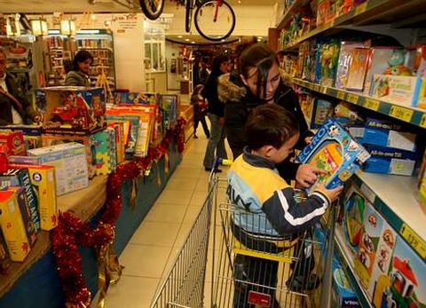 La Xunta pide mayor conciencia en las compras.