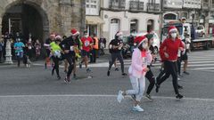 A Mari�a corre y disfruta en sus San Silvestre