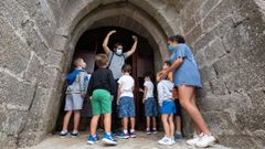 En la imagen, de archivo, una actividad de un campamento infantil en Cari�o