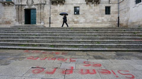 Pintadas en la praza de Santa Mara, en Lugo, en el 2021