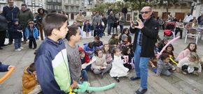 La Praza Maior de Viveiro acogi� durante una hora y media el �ltimo de los espect�culos. 