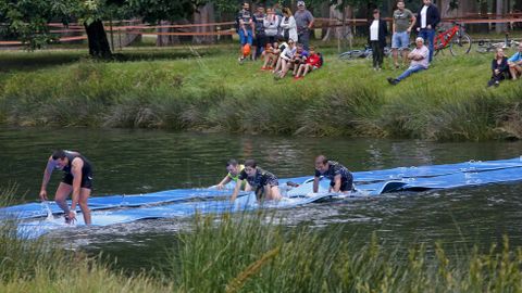 Pruebas de la Gladiator Race en la isla de las esculturas de Pontevedra