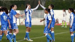 Las jugadoras del D�por celebran uno de los goles contra el Monte