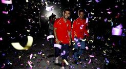 <span lang= es-es >De compa�eros a adversarios</span>. Fernando Echavarri y Ant�n Paz lograron el oro ol�mpico en Pek�n. Fueron compa�eros y ahora se medir�n como rivales puesto que Echavarri es el entrenador de la tripulaci�n espa�ola formada por �ker Mart�nez y Tara Pacheco.