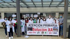 Protesta de atenci�n primaria en el centro de salud de Arteixo