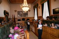 El Concello quiere escuchar oficialmente las propuestas de escolares de los colegios compostelanos.