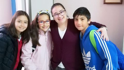 Marta Fernández, exalumna del San Rosendo y ahora conserje