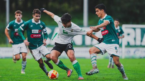 El conjunto coruxista dej� buenas sensaciones en su visita al Rayo Cantabria.