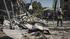 Escombros tras un ataque ruso con misiles en la ciudad ucraniana de Pohrovsk.