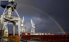 El astillero de Ferrol, en la imagen, compartir� la construcci�n del flotel con la factor�a de Navantia en Fene.