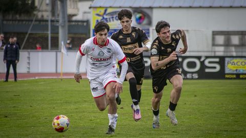 Noia y Arousa se vieron las caras en el Julio Mato