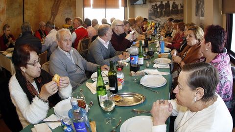 Comida de Reyes para  los mayores de Rianxo