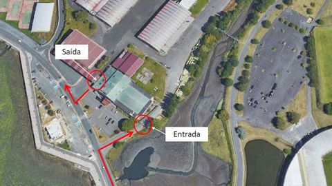 Esquema de zona de entrada y salida para el aparcamiento habilitado en FIMO.