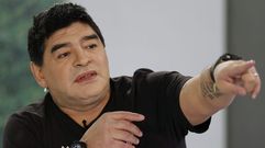 Maradona acudi� a Venezuela para la grabaci�n de un programa de televisi�n y se convirti� en Trending TOpic en Argentina por su nuevo aspecto.