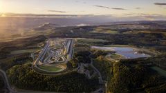 circuito de coches aut�nomos de Mercedes