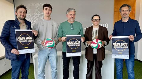 Garc�a, Arjones, Fajardo, Hermo y Romero, en la presentaci�n del torneo.